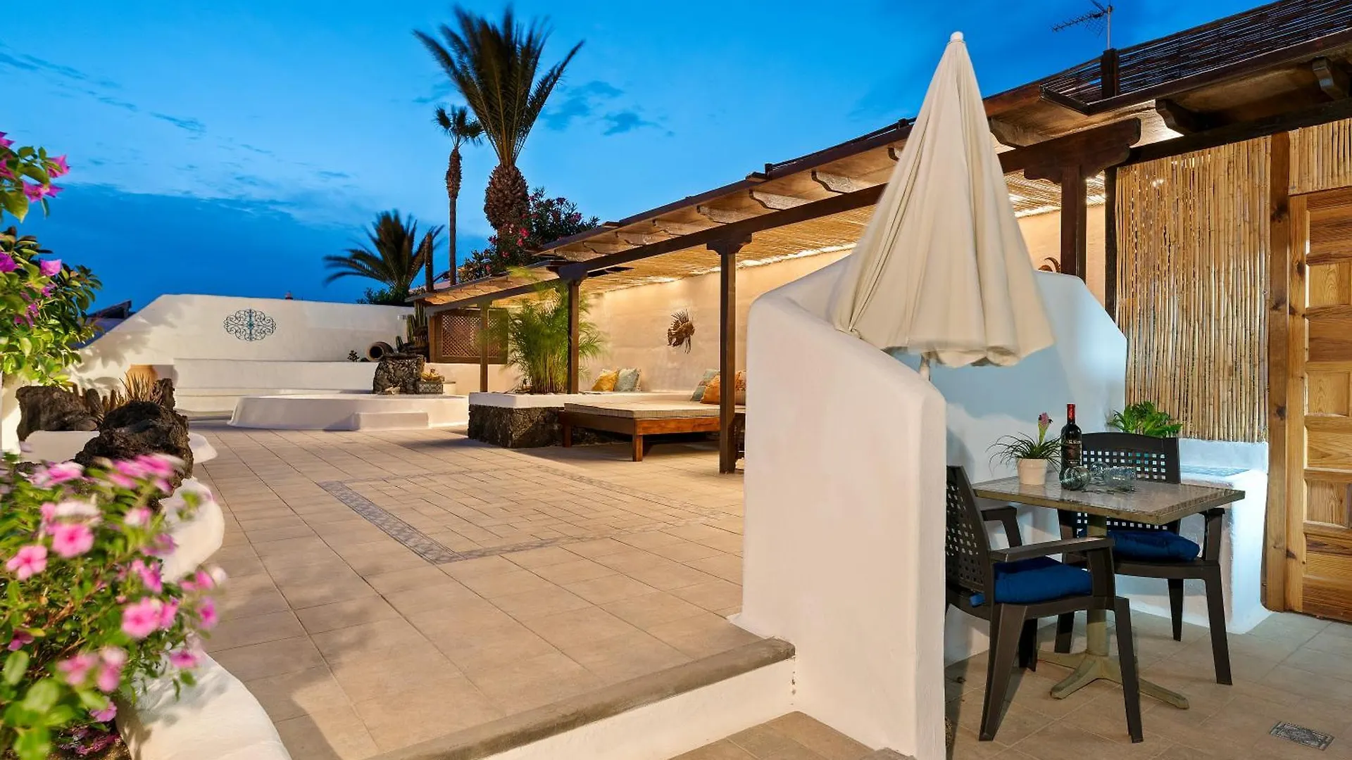 Villa Munay Puerto del Carmen  Apartment